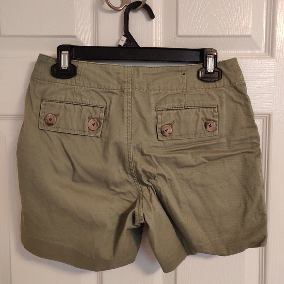 Banana Republic cotton shorts army green size 0 - Picture 2 of 6